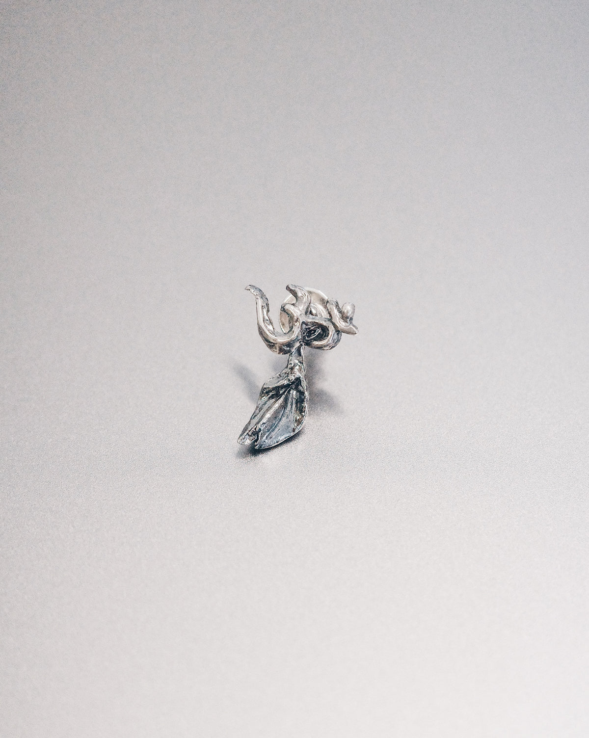 Mini ॐ + Leaf Earring (Detachable)